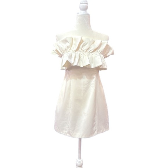 Do + Be Collection - Open Shoulder Ruffle Detail Dress Medium - Picture 7 of 16